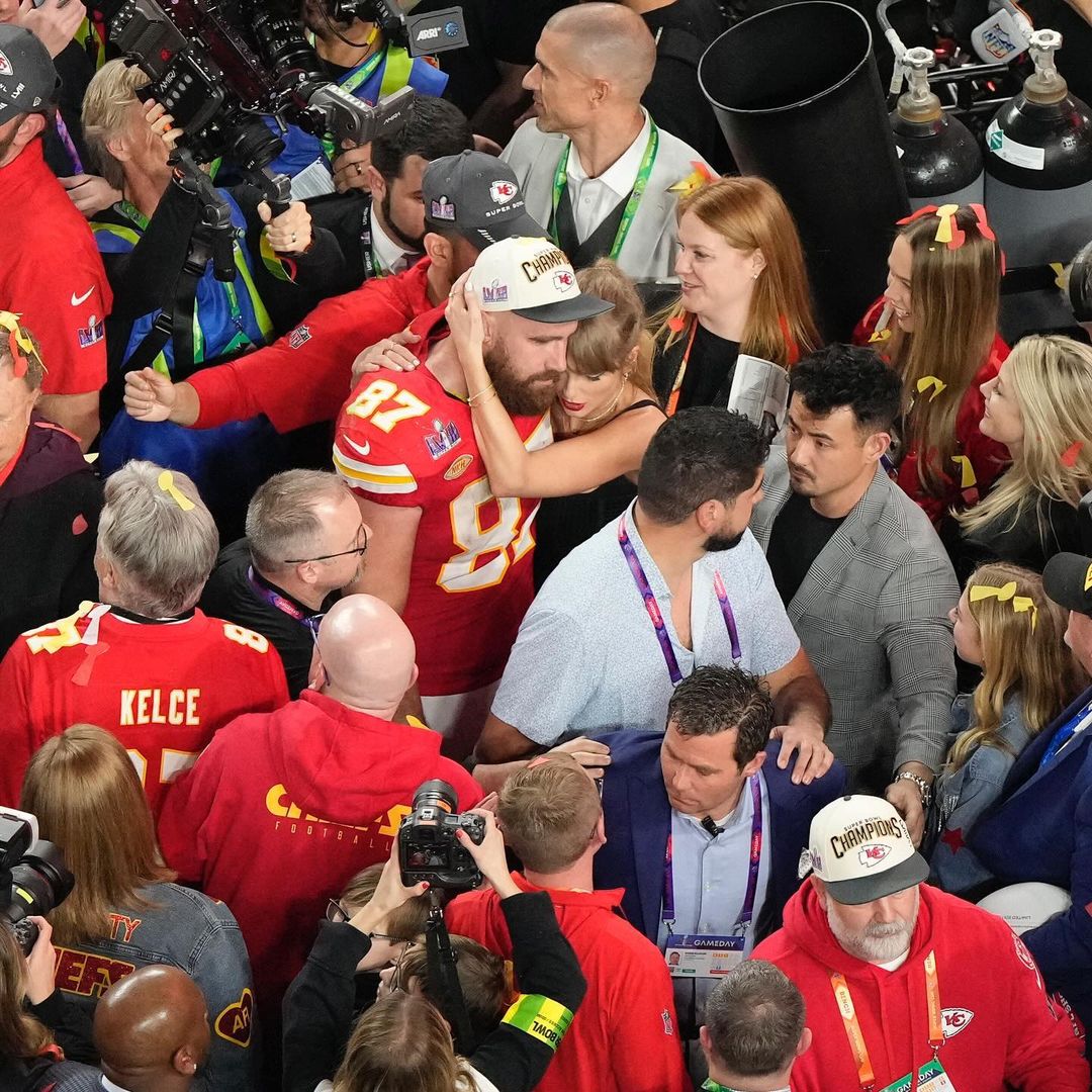 Супербоул 2024. Смотрите впечатляющие видео выступления Ашера и Алиши Кизи